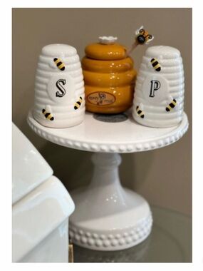 NEW Honey Pot Honey Container with Dipper & Bee Salt Pepper Shaker Set 🍯 🐝